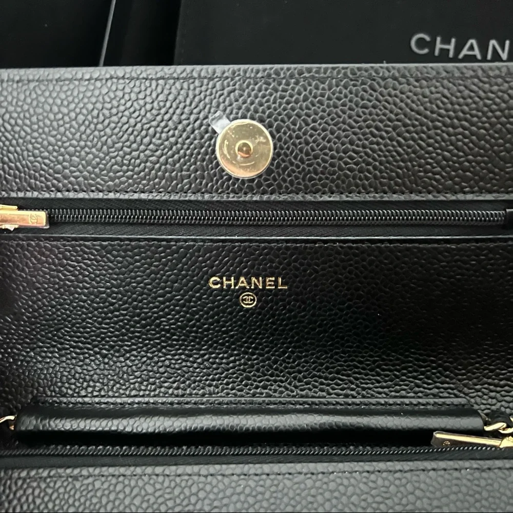 **ON HOLD CHANEL Caviar Quilted Wallet on Chain WOC Black / Gold - Picture 5 of 14